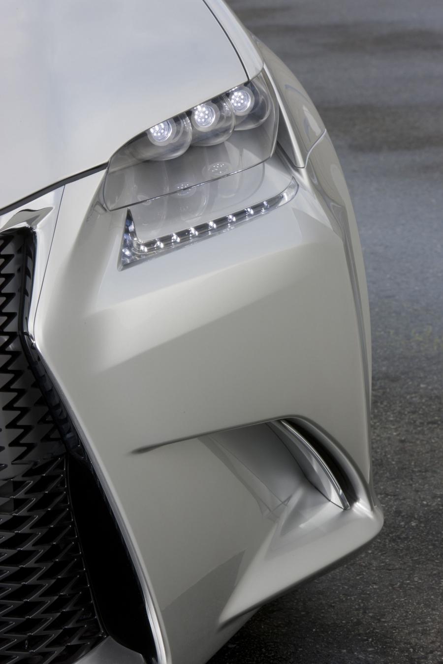 Lexus LF-Gh Concept 2011 года  (фото 51 из 67)